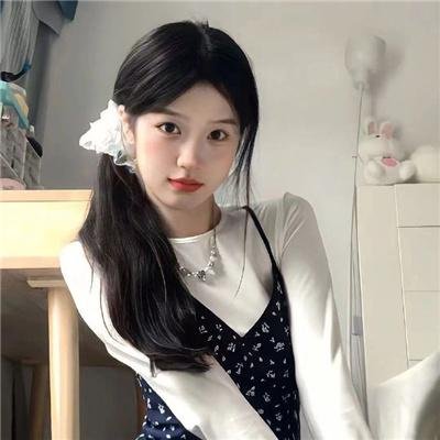 金发奇女